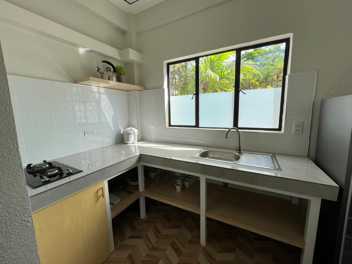 Red Knight Gardens Hotel Davao Bagian luar foto
