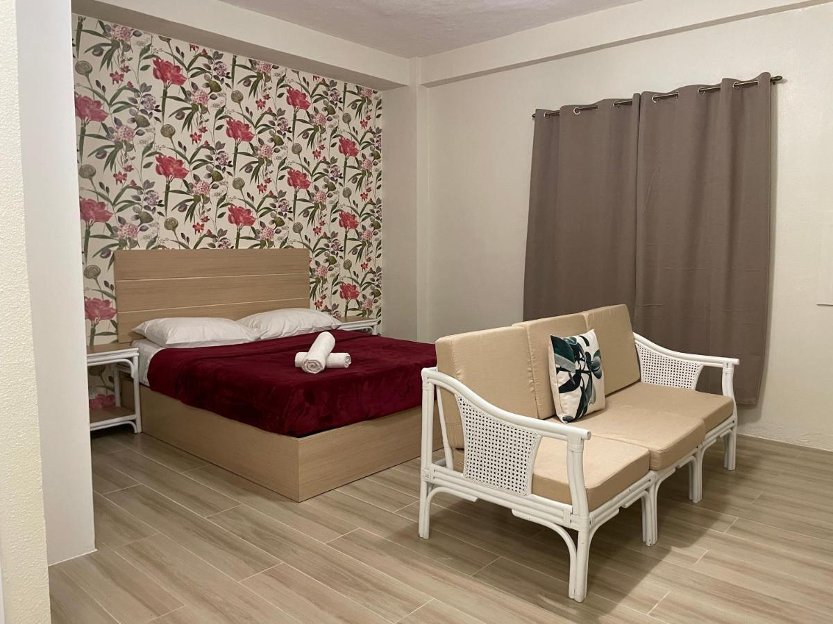 Red Knight Gardens Hotel Davao Bagian luar foto
