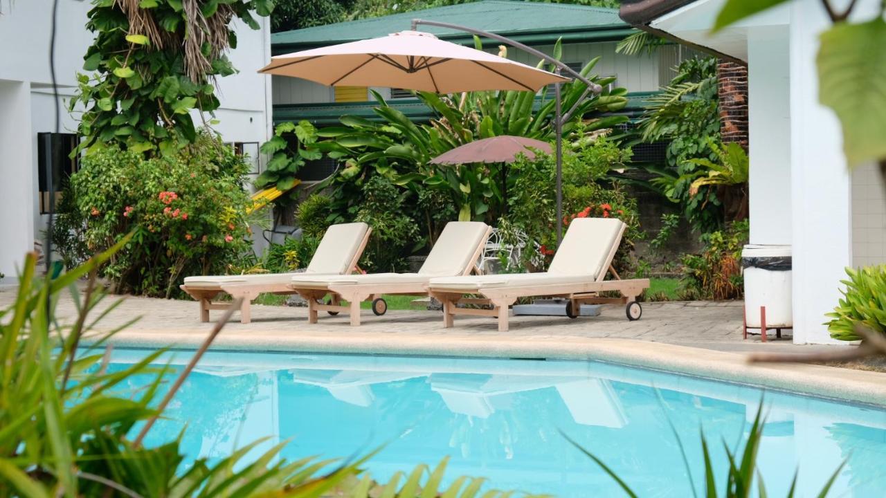 Red Knight Gardens Hotel Davao Bagian luar foto