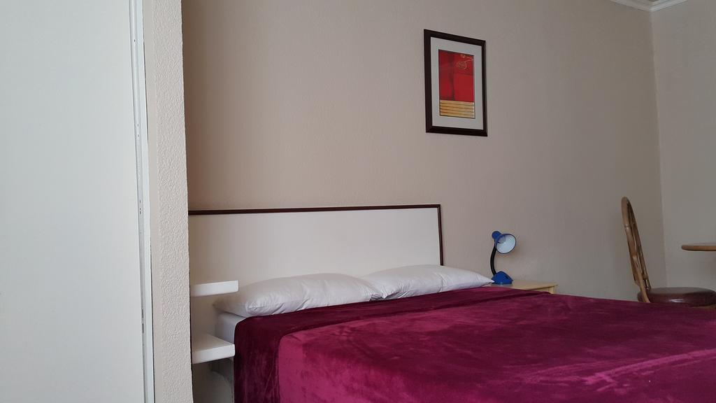 Red Knight Gardens Hotel Davao Bagian luar foto
