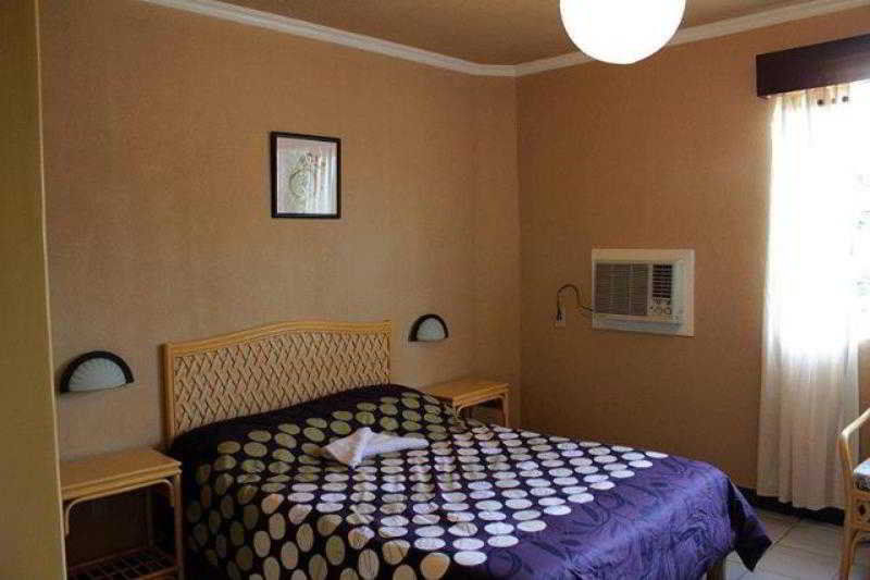 Red Knight Gardens Hotel Davao Bagian luar foto