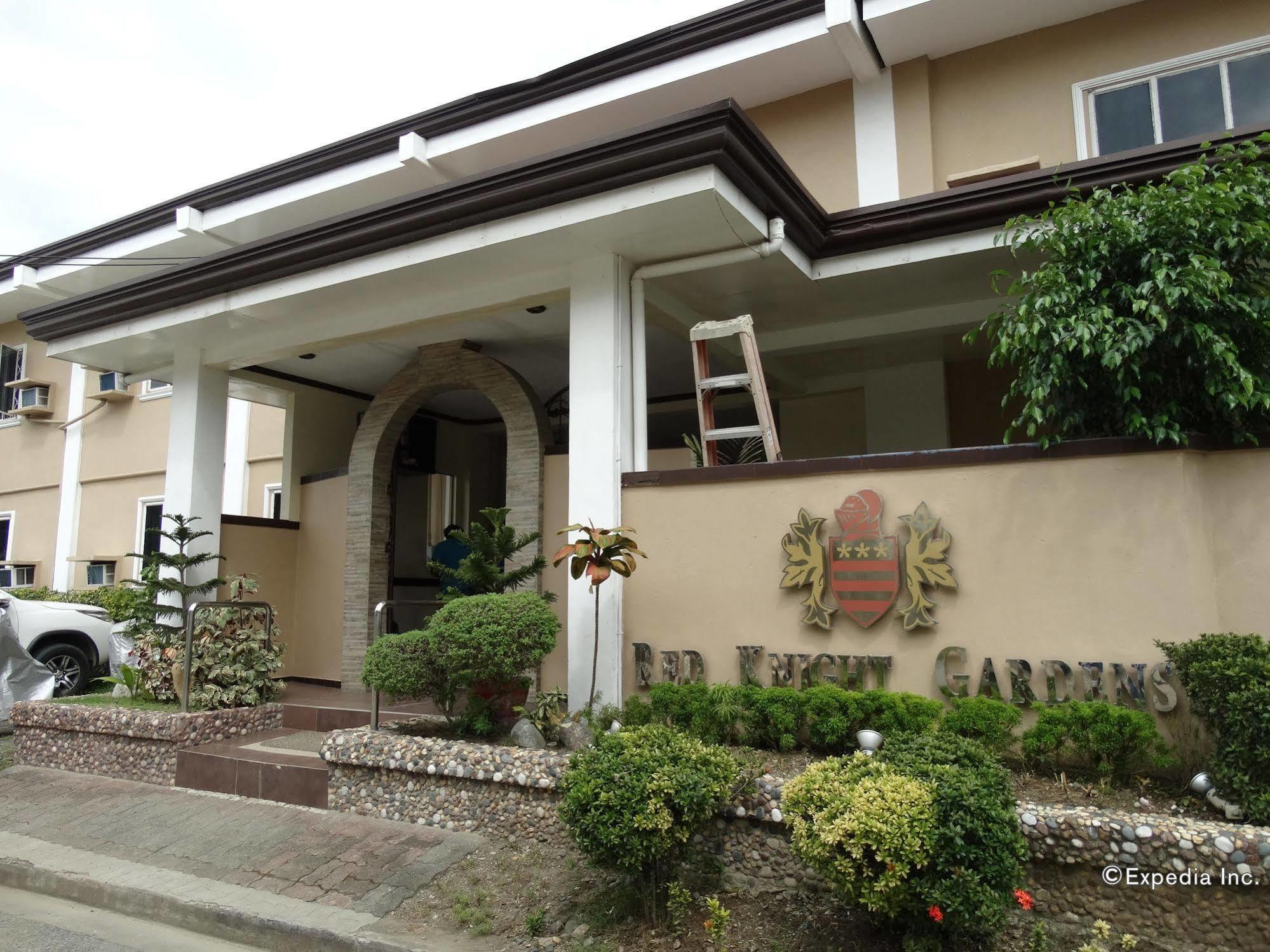 Red Knight Gardens Hotel Davao Bagian luar foto